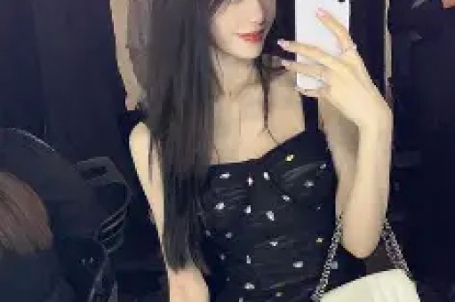 陪玩陪睡算啥？继人体盛宴、舔手指后艺人再曝阴暗面 秦岚被牵